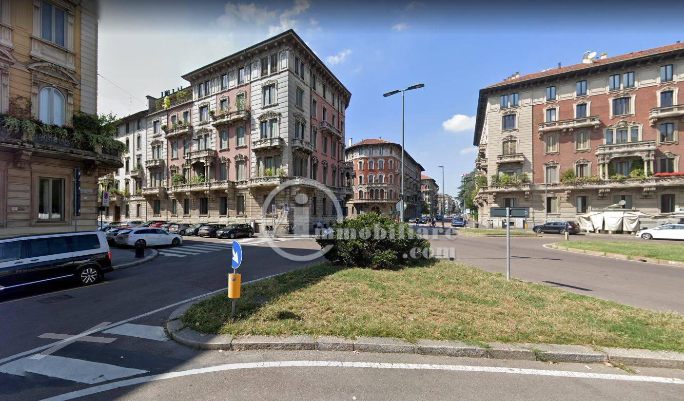Appartamento in Vendita a Milano: 5 locali, 400 mq - Foto 2