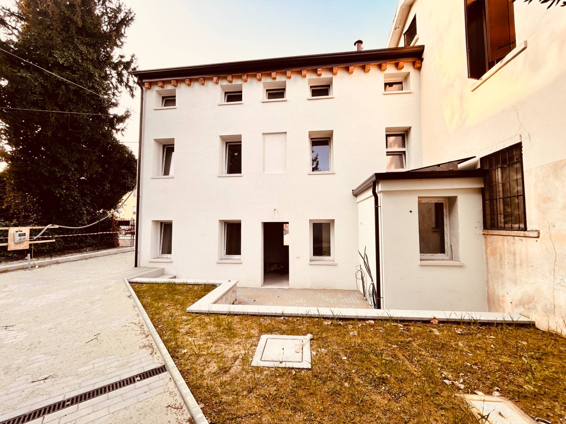 Casa indipendente di 164 mq a Vicenza