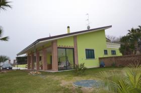 Villa in vendita a Martinsicuro (TE)