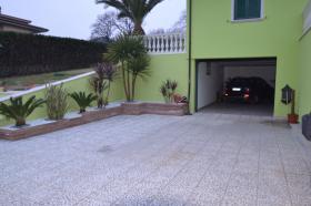 Villa in vendita a Martinsicuro