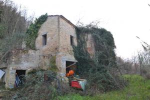 Rustico in vendita a Montefiore Dell'aso (AP)