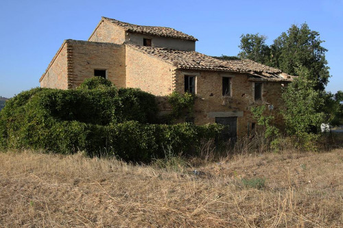 Rustico in vendita a Acquaviva Picena (AP)