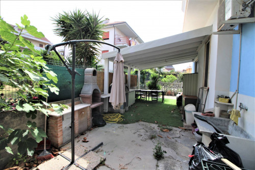 APARTMENT for sale in Martinsicuro