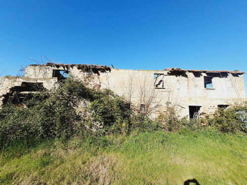 Casale / Rustico in vendita a Colonnella