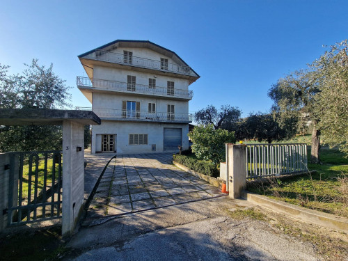 Appartamento in vendita a Monsampolo del Tronto