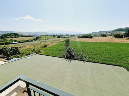 Appartamento in vendita a Colli del Tronto