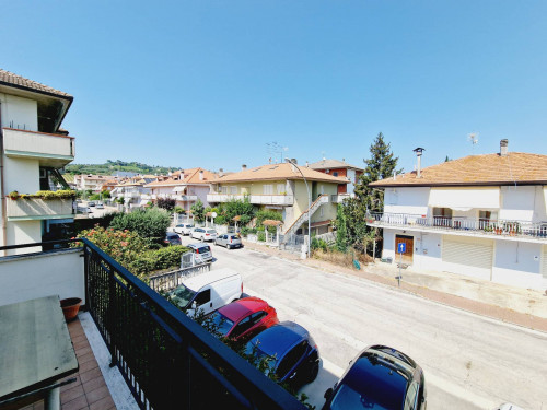 Appartamento in vendita a Colli del Tronto