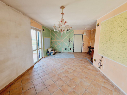 Appartamento in vendita a Colli del Tronto