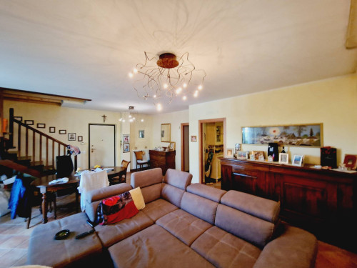 Appartamento in vendita a Colli del Tronto