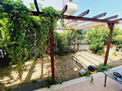 Appartamento in vendita a Colli del Tronto