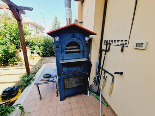 Appartamento in vendita a Colli del Tronto