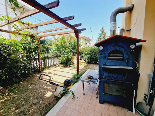 Appartamento in vendita a Colli del Tronto