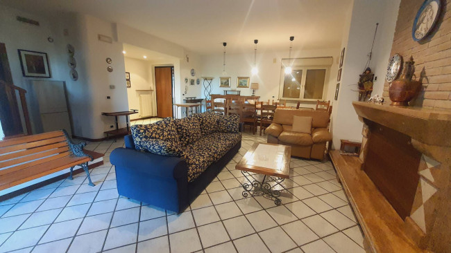 Villa in vendita a Colonnella