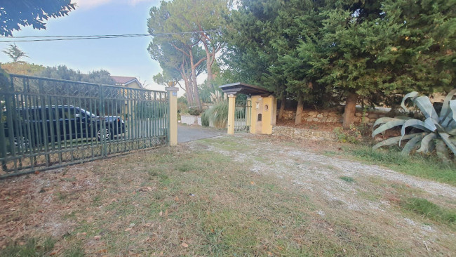 Villa in vendita a Colonnella