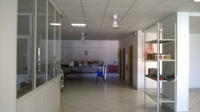 Locale commerciale / Negozio in vendita a Monteprandone
