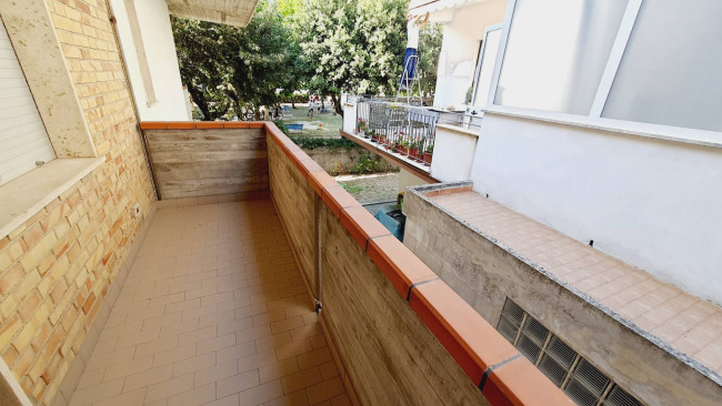 Palazzo / Stabile in vendita a Martinsicuro