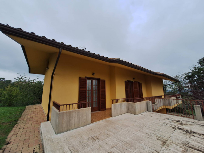 Villa in vendita a Sant'Omero