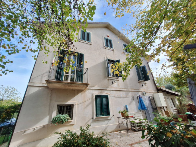 Villa in vendita a Folignano (AP)