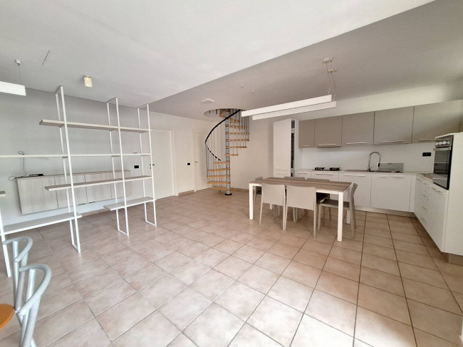 Appartamento in vendita a Nereto