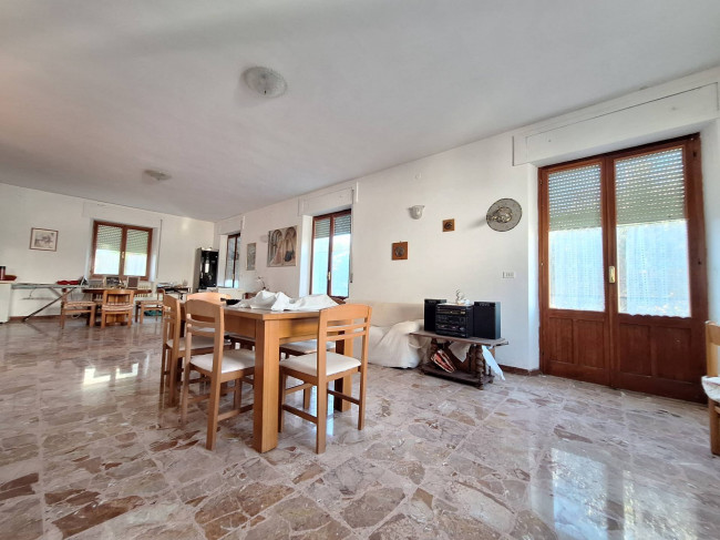 HOUSE for sale in Montefiore dell'Aso