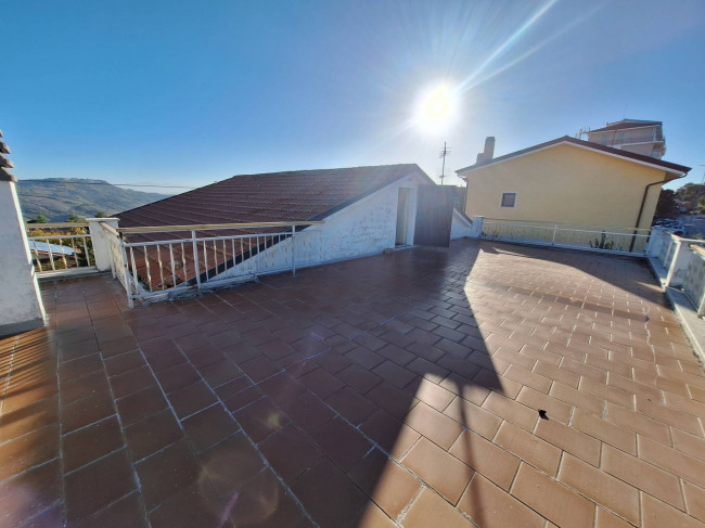 HOUSE for sale in Montefiore dell'Aso