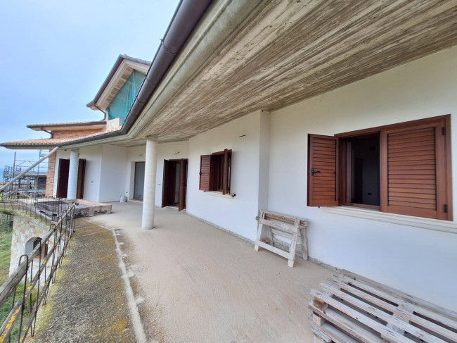 Villa in vendita a Colonnella