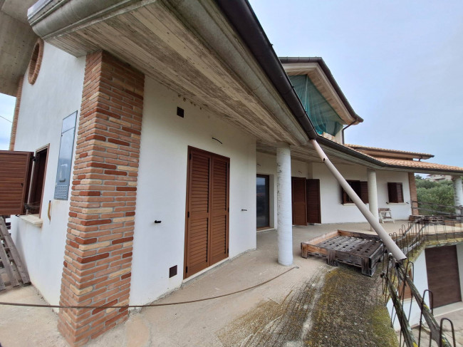 Villa in vendita a Colonnella