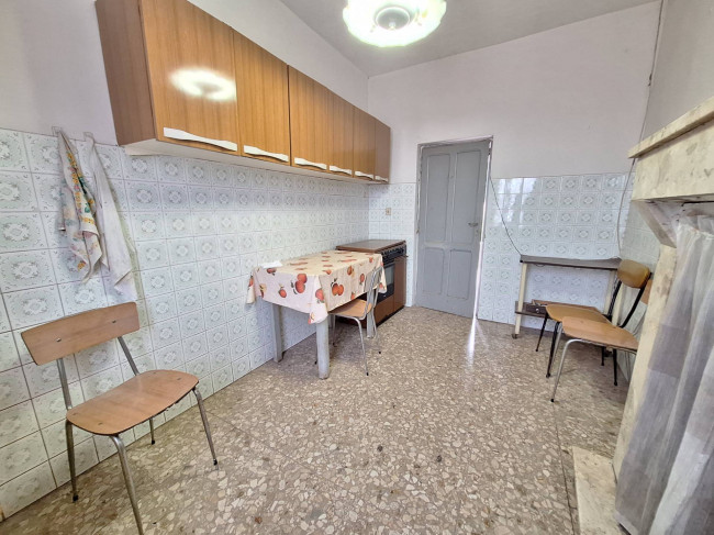 Casa in vendita a Controguerra