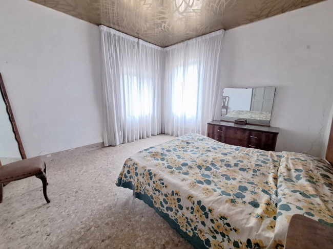 Casa in vendita a Controguerra