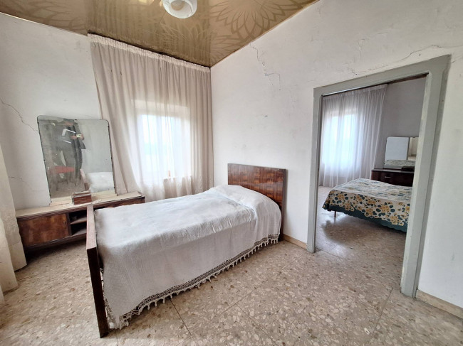 Casa in vendita a Controguerra