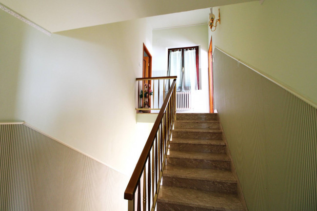 HOUSE for sale in Massignano