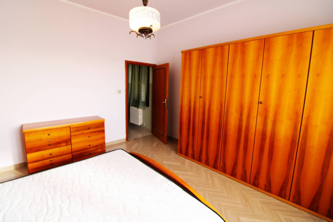 HOUSE for sale in Massignano