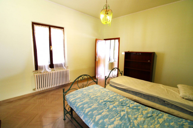 HOUSE for sale in Massignano