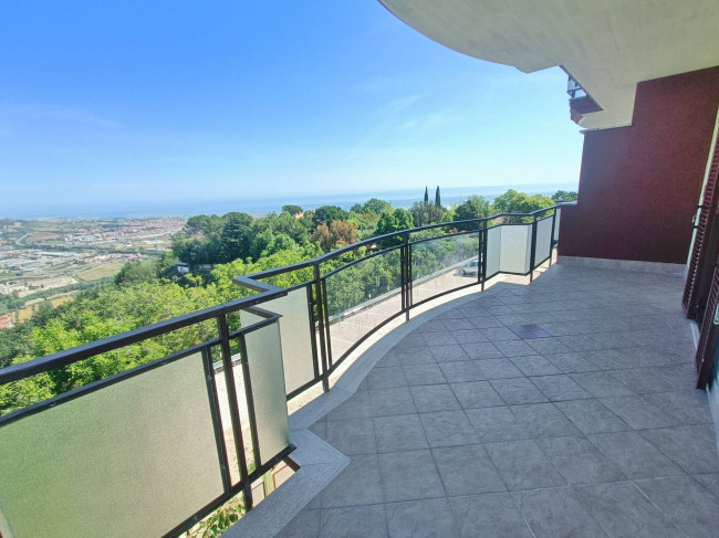 APARTMENT for sale in Colonnella