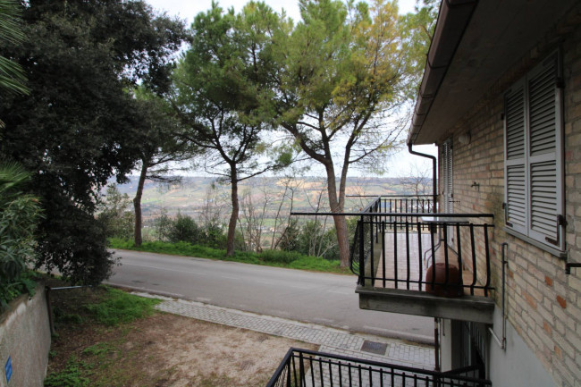 HOUSE for sale in Campofilone