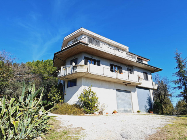 Casa in vendita a Castorano