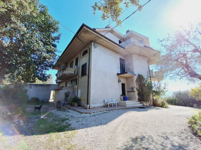 Casa in vendita a Castorano