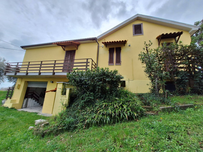 Casa in vendita a Castorano