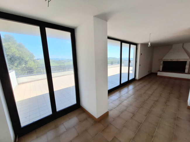 VILLA for sale in Offida