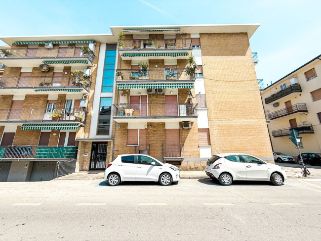 APARTMENT for seasonal rent in San Benedetto del Tronto