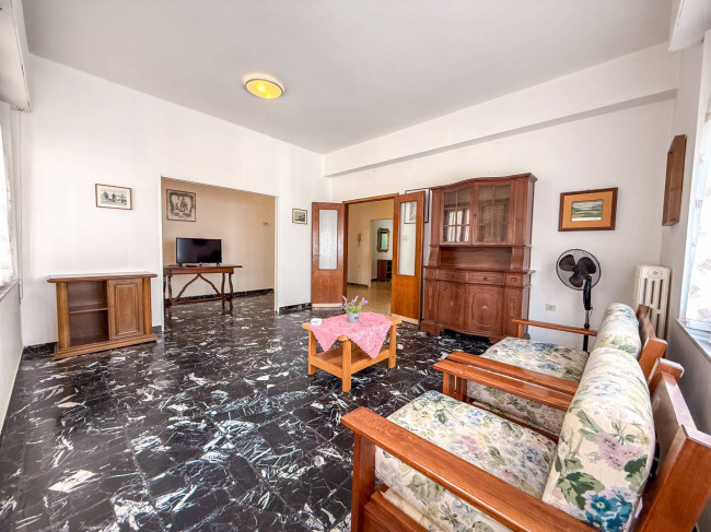 APARTMENT for seasonal rent in San Benedetto del Tronto