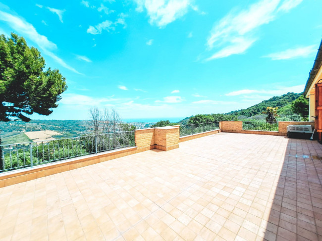 Villa in vendita a Ripatransone