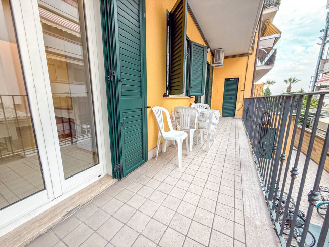 APARTMENT for seasonal rent in San Benedetto del Tronto