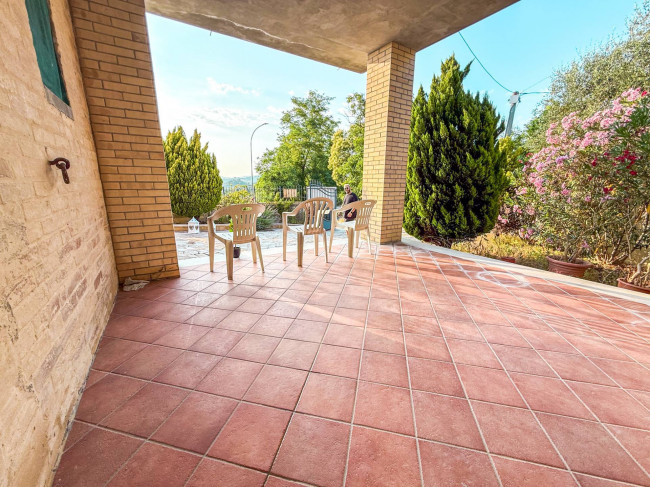 Villa in affitto stagionale a Monsampolo del Tronto