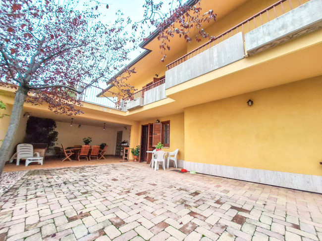 Villa in vendita a Sant'Omero
