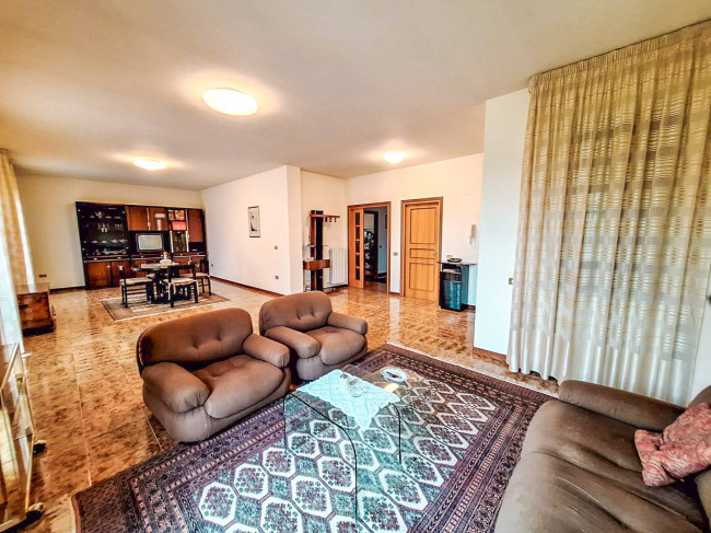 Villa in vendita a Sant'Omero