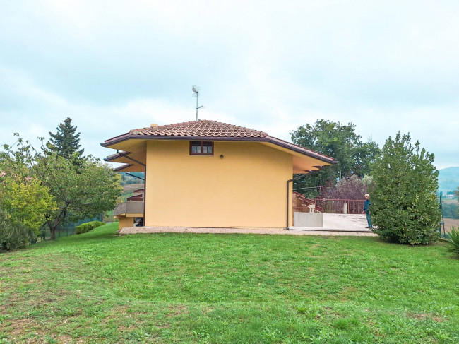 Villa in vendita a Sant'Omero