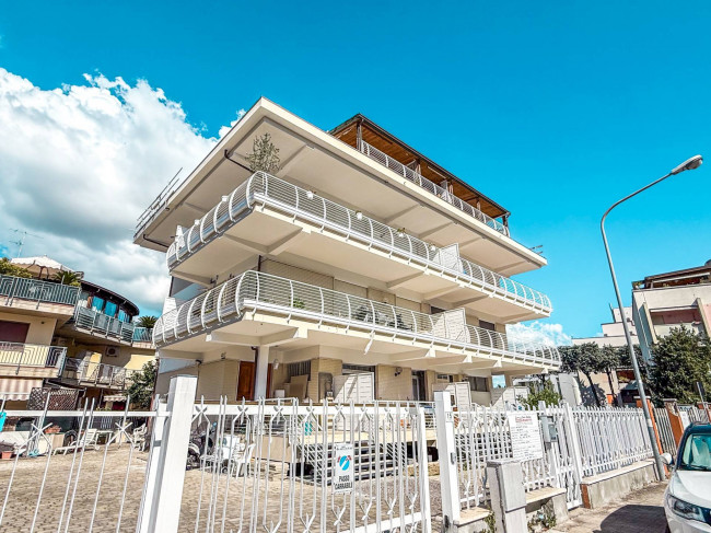 APARTMENT for seasonal rent in San Benedetto del Tronto