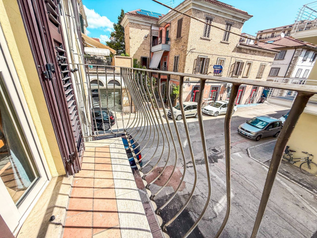 APARTMENT for seasonal rent in San Benedetto del Tronto