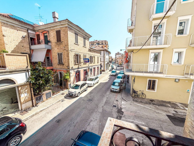 APARTMENT for seasonal rent in San Benedetto del Tronto